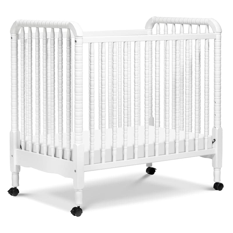 DaVinci Jenny Lind 3-in-1 Convertible Crib